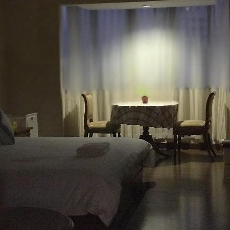 Omni Tower Cozy Apartment Near Nana Bts 방콕 외부 사진